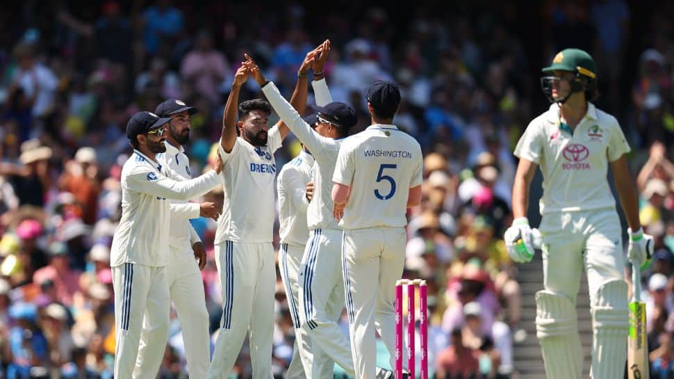 Mohammed Siraj Snares Travis Head, Sam Konstas In Single Over On Day 2 Of Sydney Test - Watch