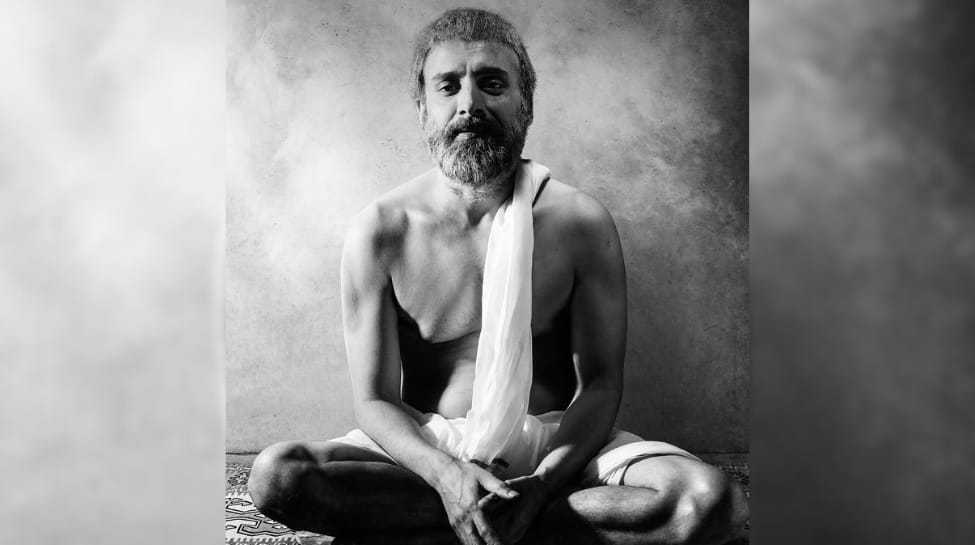 Chandan Roy Sanyal Embodies Shri Ramakrishna Paramhansa Deb In 'Binodiini – Ekti Natir Upakhyan'