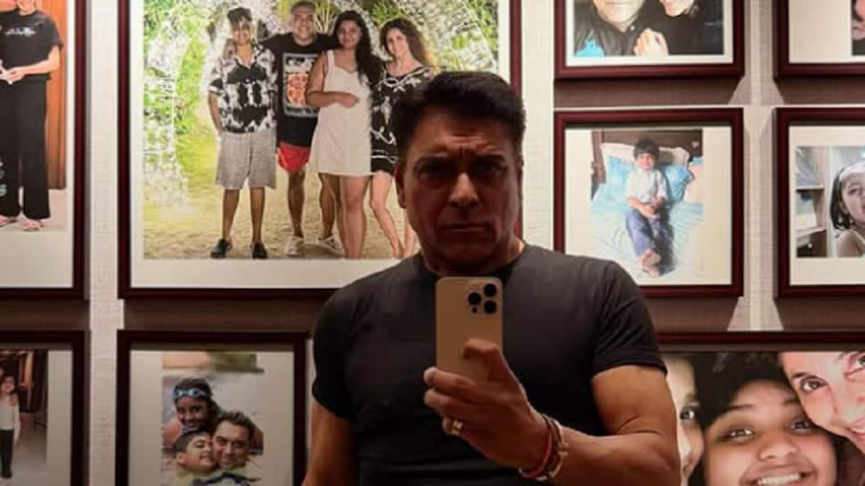 Ram Kapoor Recalls His Rich Dad Didn't Speak To Him For 10 Years As He Chose To Be An Actor; This Is How He Survived Without His Money