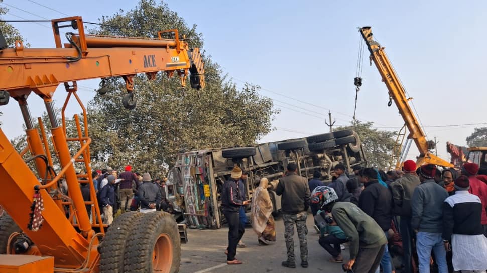 Three Schoolchildren Among Four Dead As Truck Overturns On Auto-Rickshaw In Jharkhand`s Ramgarh