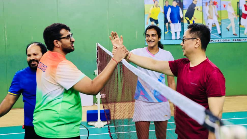 PV Sindhu, Venkata Datta Sai Play Badminton With Kiren Rijiju - WATCH