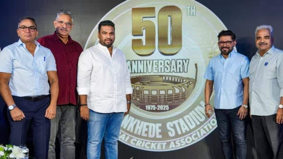 Legendary Sunil Gavaskar, Vinod Kambli Felicitated As Wankhede's 50th Anniversary Celebration Starts