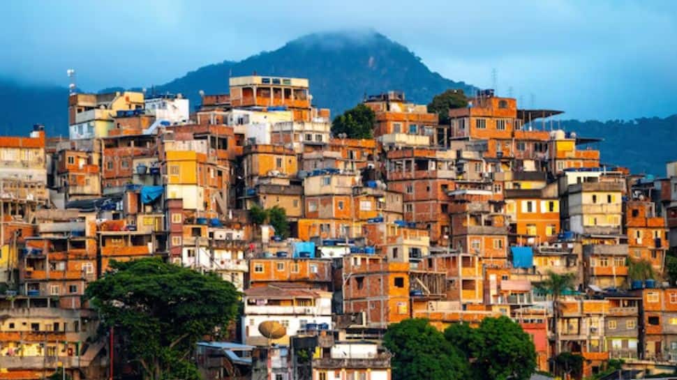 Global Comparison: Barranquilla Leads