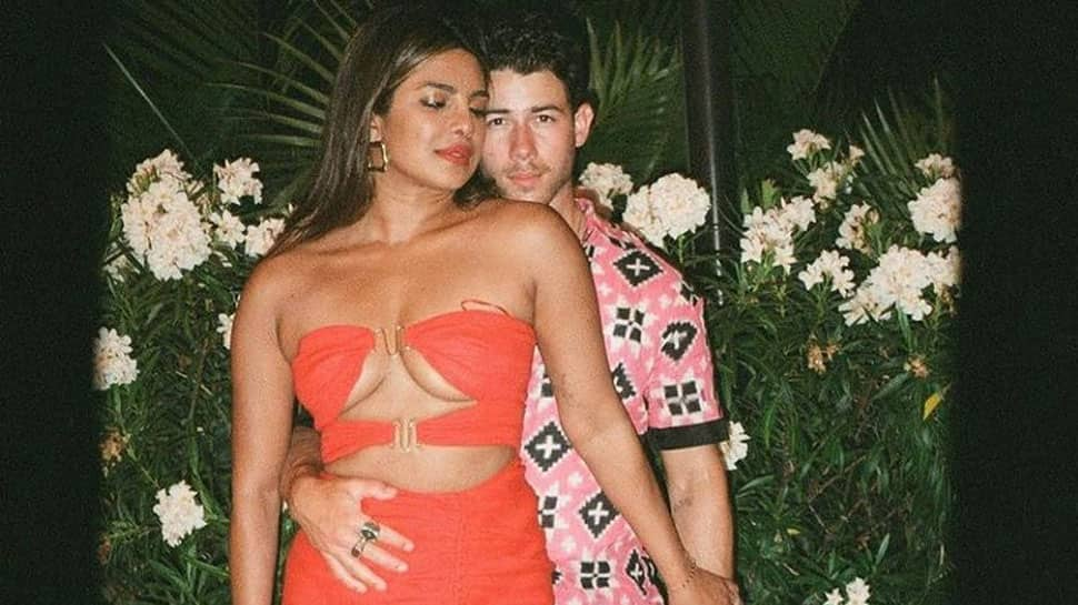 Priyanka Chopra Joins Jonas Brothers For A Holiday Film - Deets Inside