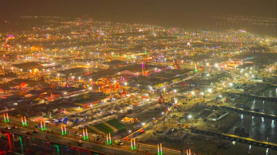 Maha Kumbh Celebrations Go World: 21-Member Crew From THESE Nations Visits Sangam In Prayagraj