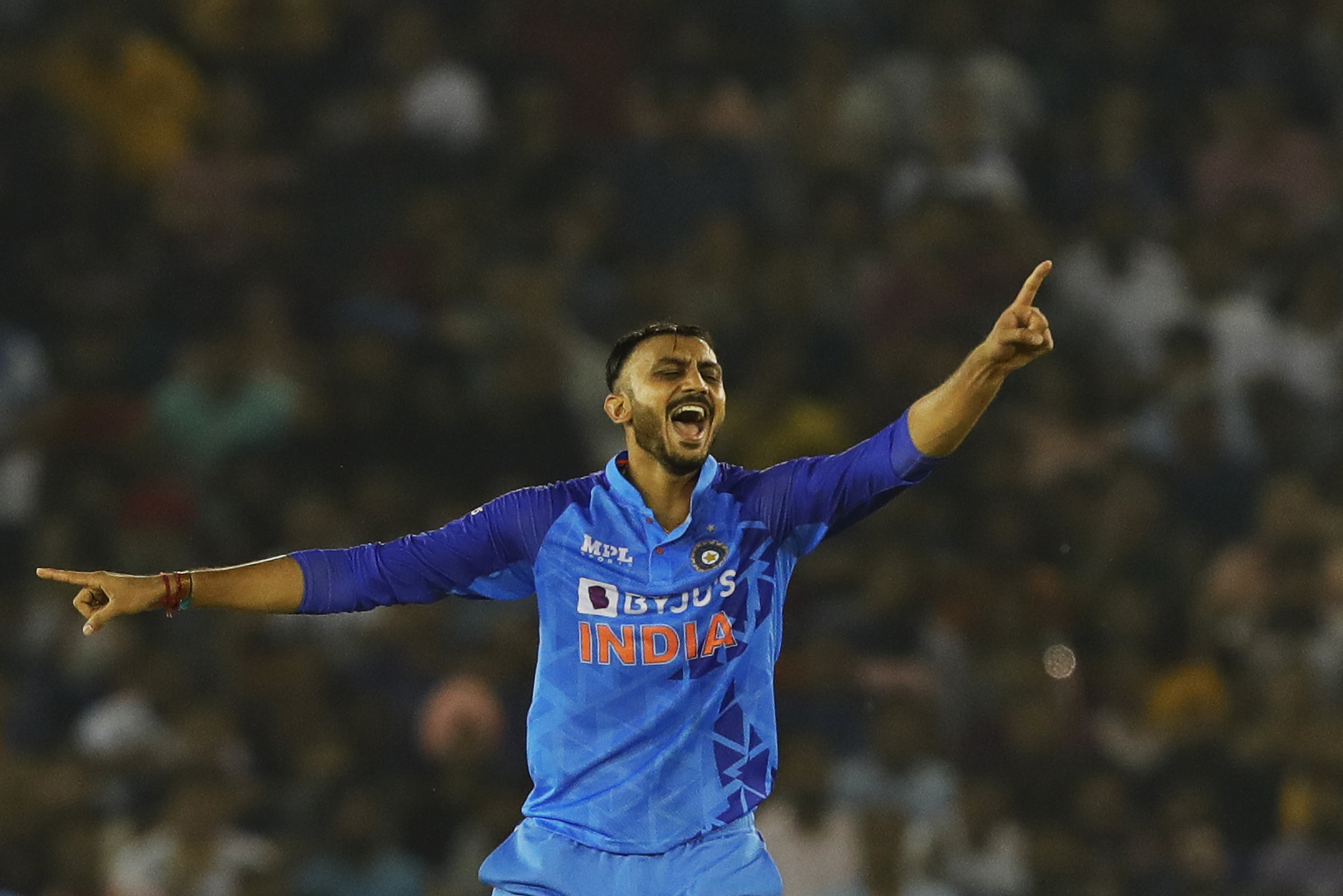 8. Axar Patel (vc)