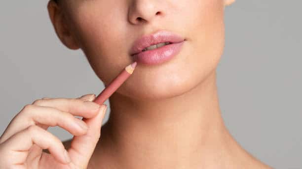 Lipliner: The Essential Tool for Defined, Long-Lasting Lips