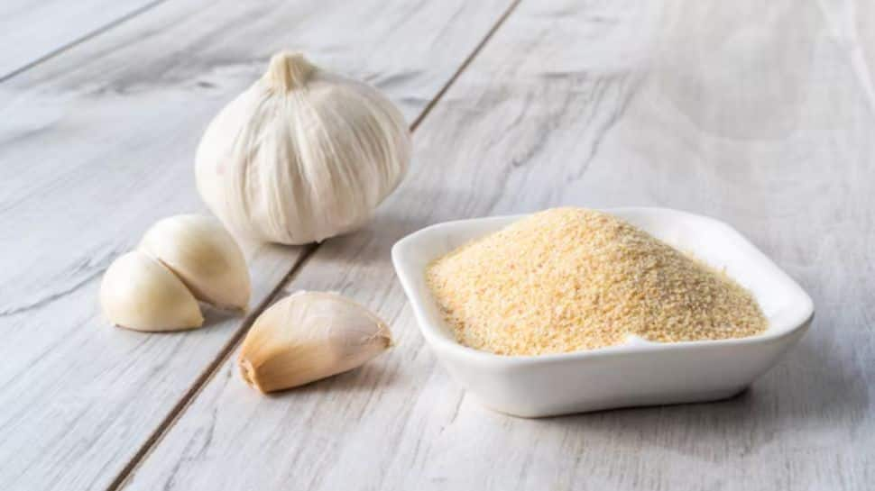 How To Use Garlic Powder To Promote Hair Growth And Prevent Hair Loss