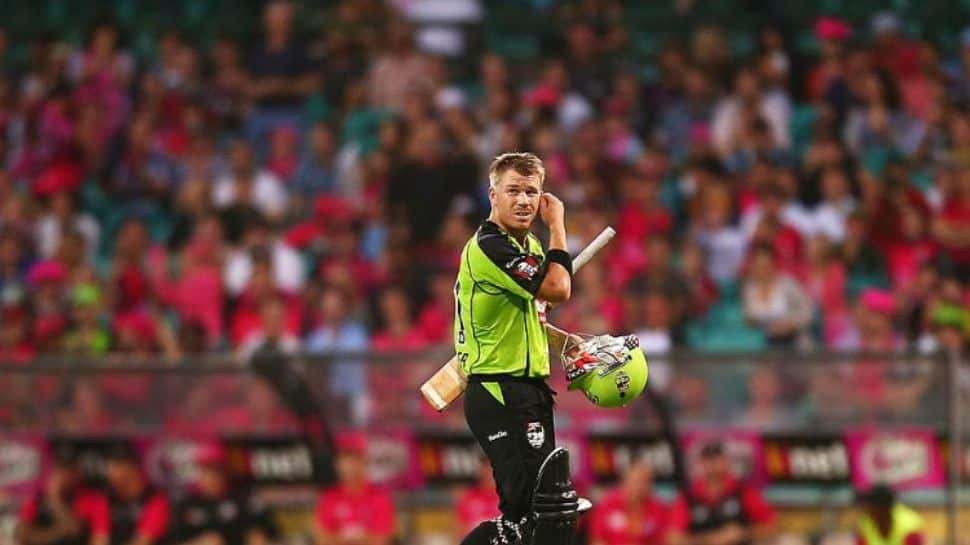 Tom Curran Cleans Up David Warner For Duck In BBL - Watch