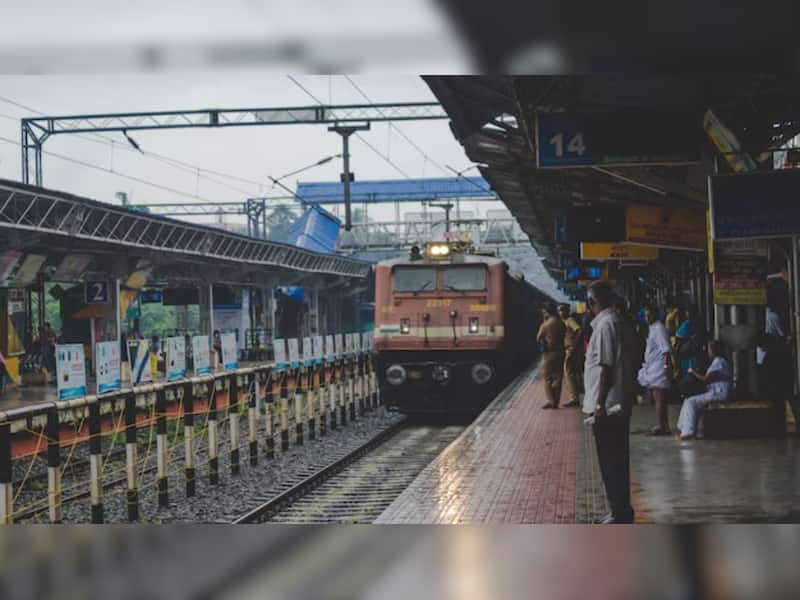 Mumbai To Delhi Train Travel Time Reduces To 18 Hours With India's ...