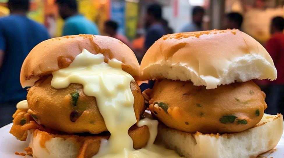 Vada Pav with Mayonnaise