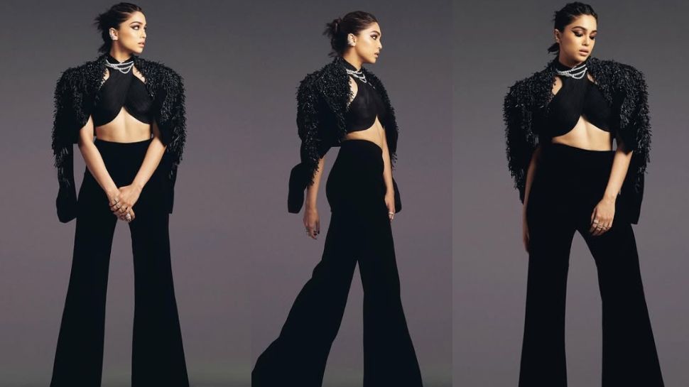 Black Bold Look