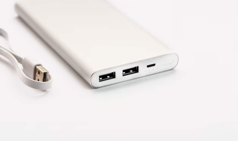 Buy these ​​Powerful Power Banks for Travel &amp; Daily Use