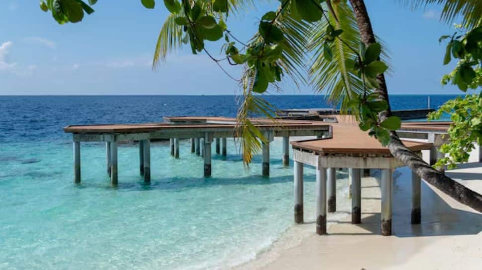 Kuredu Island