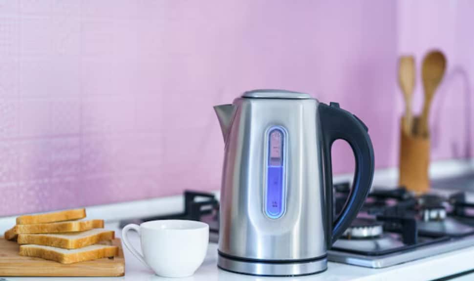 Shop these Top 4 Electric Kettles for Fast & Efficient Boiling Shop these Top 4 Electric Kettles for Fast & Efficient Boiling