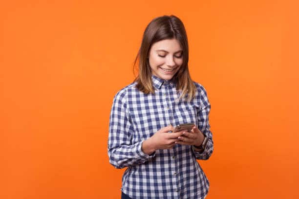 The Versatility and Timeless Appeal of Women’s Casual Shirts