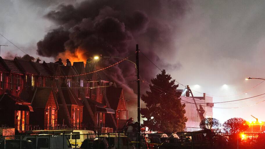 Seven Dead, 19 Injured In 'High-impact' Air Ambulance Crash In Philadelphia