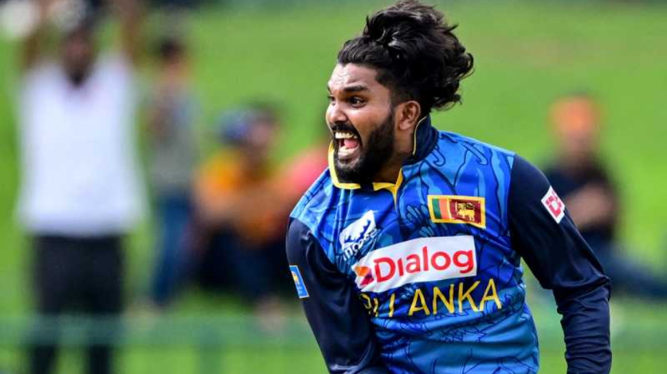 7. Wanindu Hasaranga