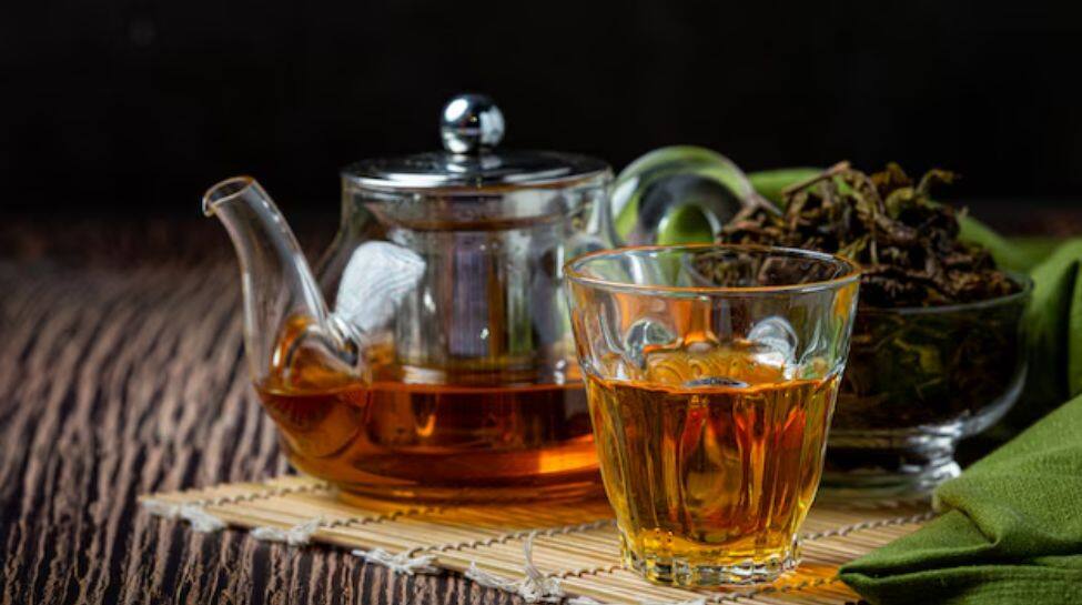 Drinking Green Tea Before Sleeping At Night Will Get You THESE 6 Super Benefits Drinking Green Tea Before Sleeping At Night Will Get You THESE 6 Super Benefits