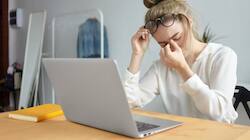 Laptop And Mobile Have Ruined Your Eyes? Follow The 20-20-20 Rule