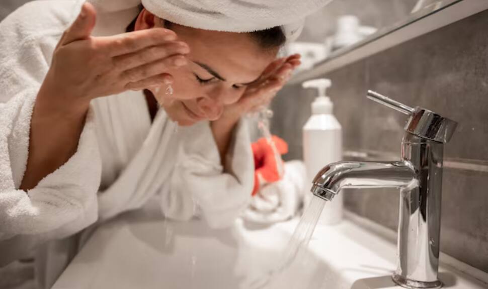Best Face Washes for Glowing Skin: Top Picks for Every Need