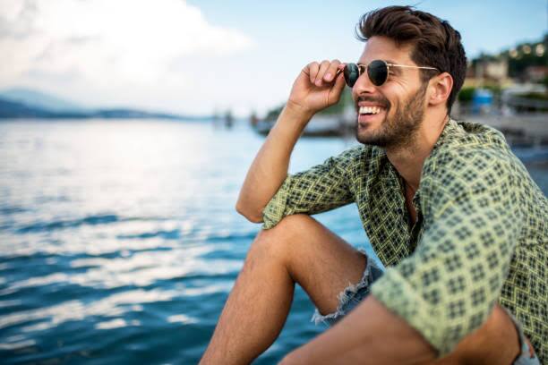 Men’s Casual Shirts: The Perfect Blend of Comfort, Style, and Versatility