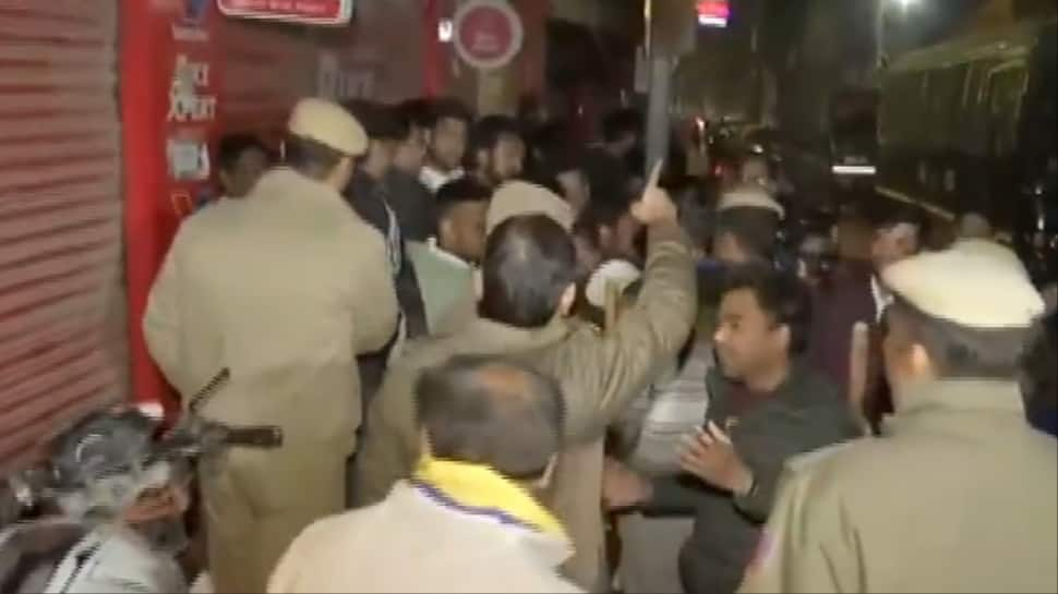 Delhi Assembly Polls: Scuffle Breaks Out Between AAP-BJP Workers Ahead Of Election Result, Both Parties Allege…