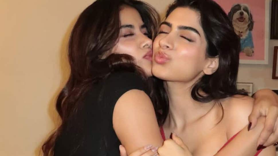 Janhvi Kapoor Attends Sister Khushi’s Loveyapa Screening, Takes A Day-Off From 'Param Sundari' Shoot