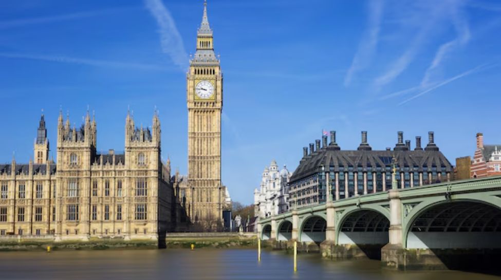 United Kingdom: 39.4 million visitors