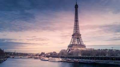 France: 89.4 million visitors