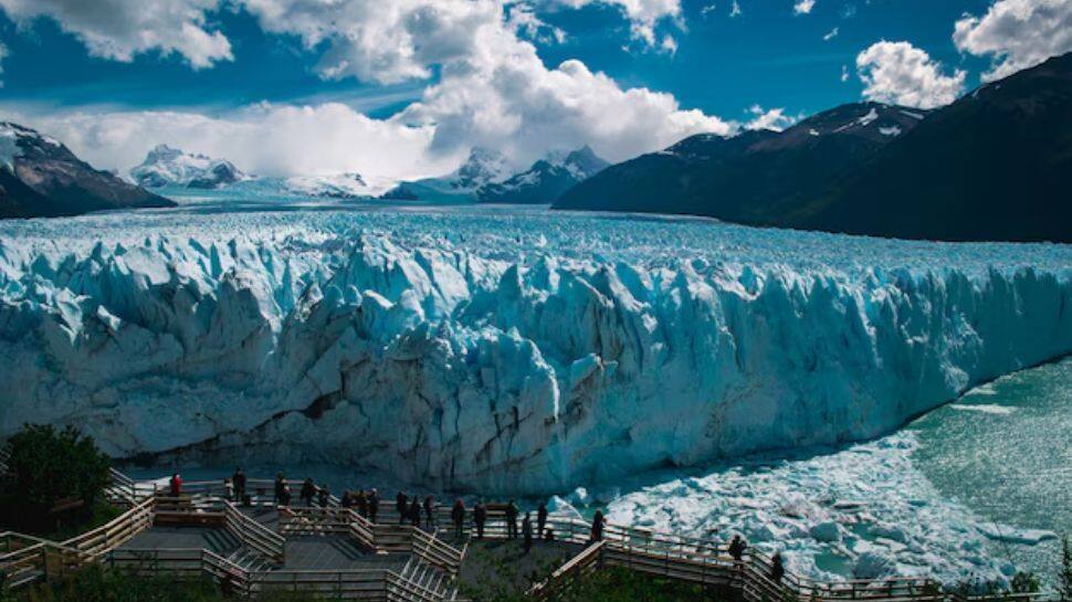 Argentina (2,780,400 square kilometers / 1,073,500 square miles)