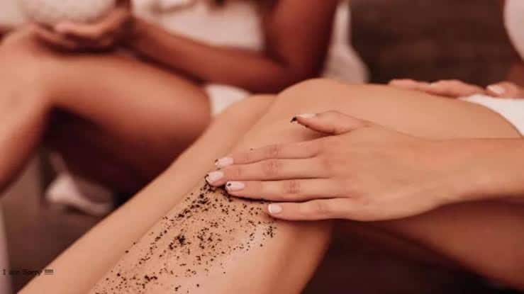 Glow and Renew: Shop Body Scrubs at Unbeatable Prices During Myntra Fashion Carnival (6th - 12th February)