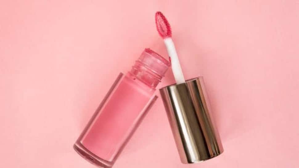 Steal the Deal: High-End Liquid Blush at Fashion Carnival