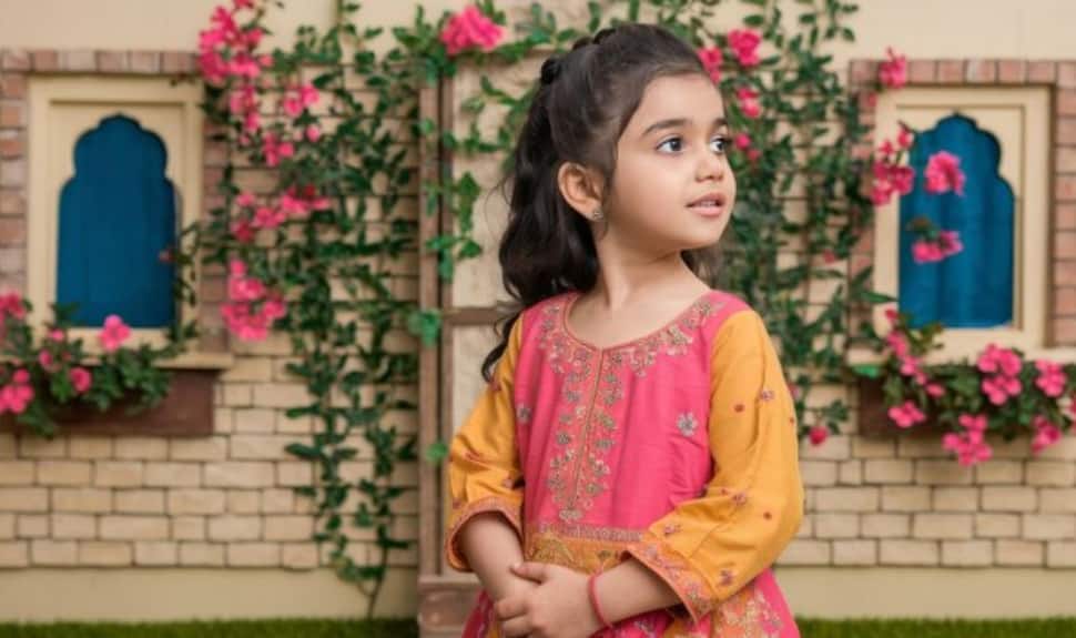 Shop Stylish Kurta Sets for Girls at the Myntra Fashion Carnival Sale Shop Stylish Kurta Sets for Girls at the Myntra Fashion Carnival Sale