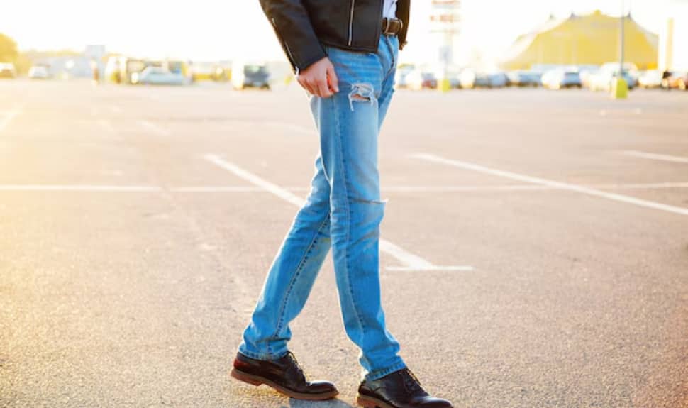 Upgrade your Wardrobe with Men's Jeans During the Myntra Fashion Carnival sale