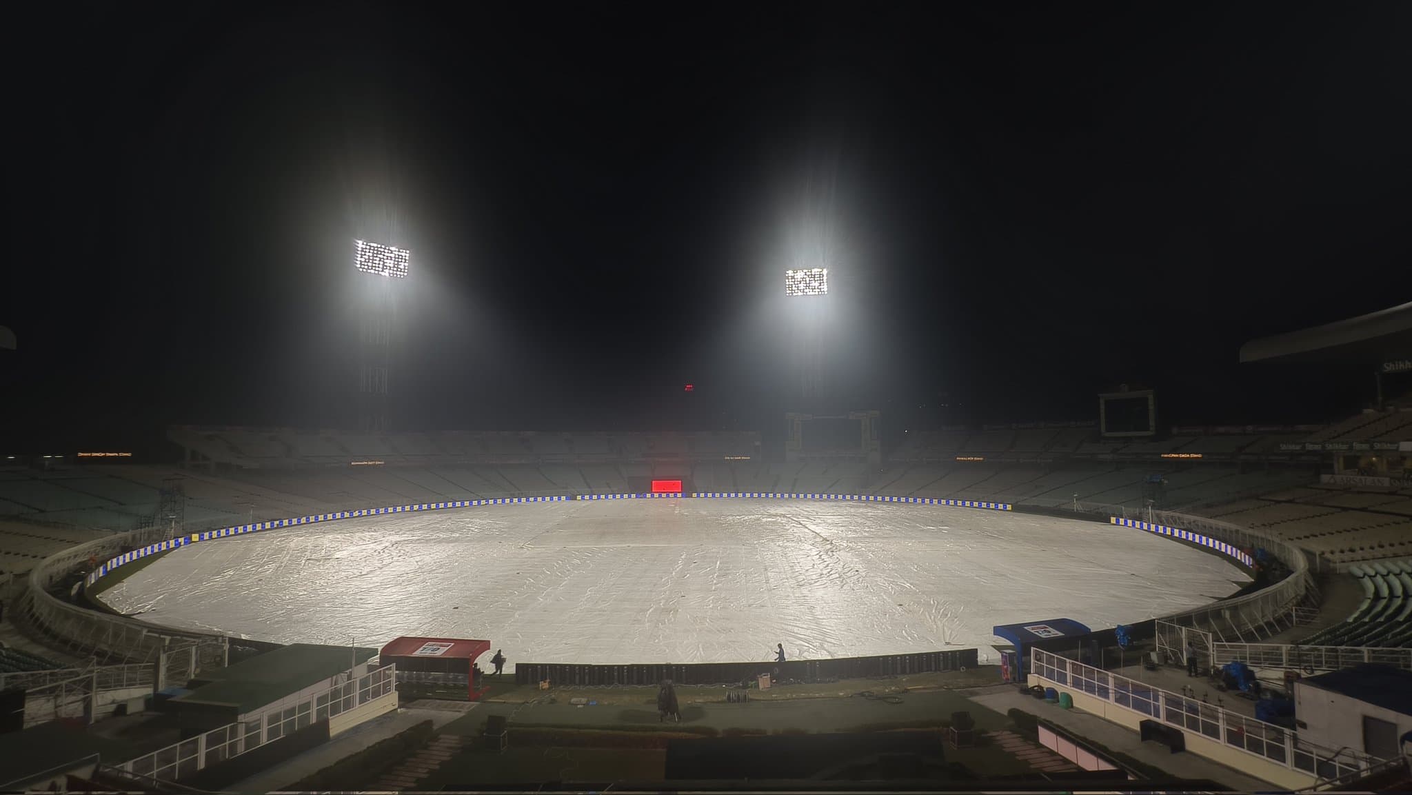 7. Qualifier 2 Returns to Kolkata