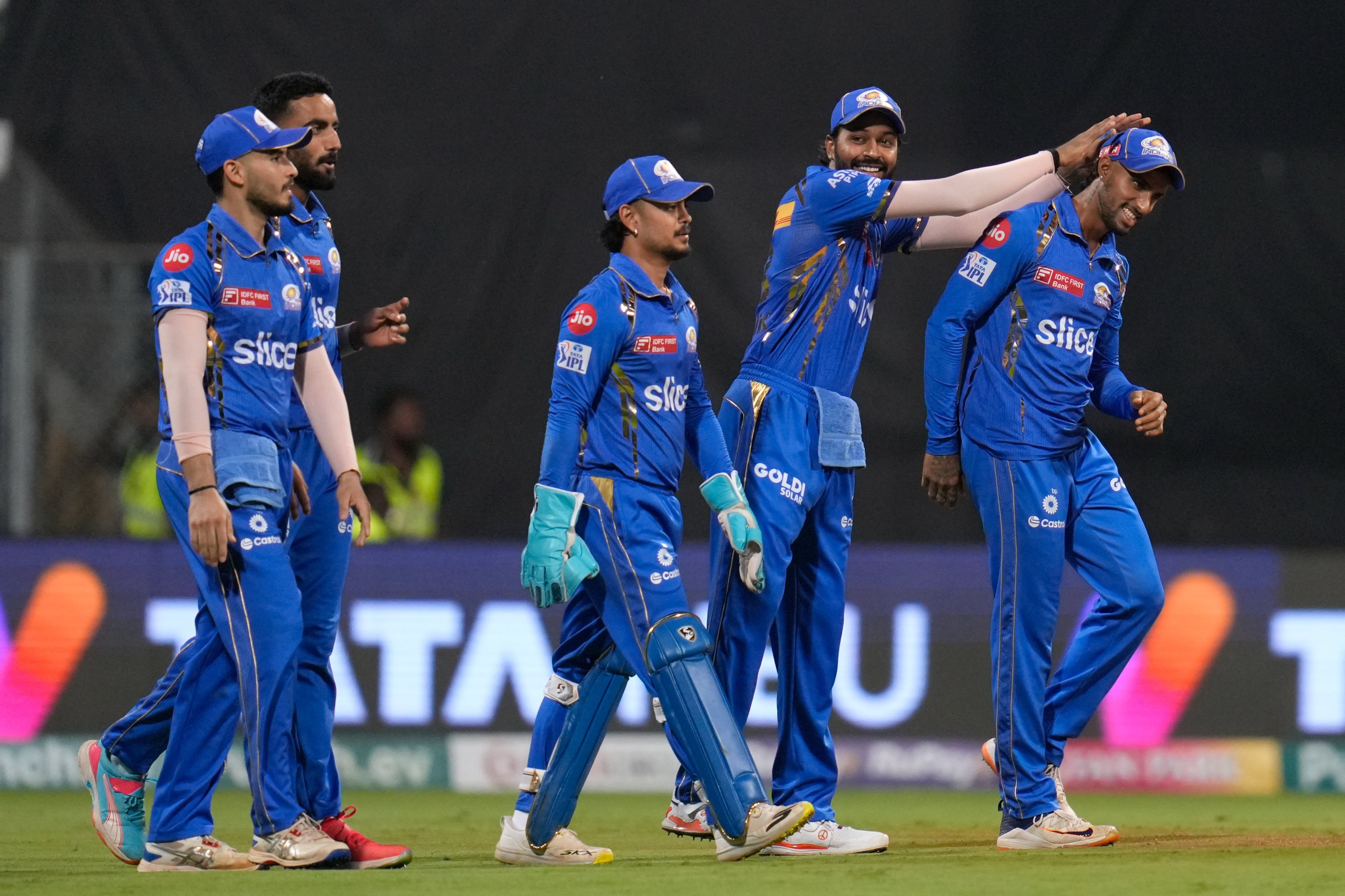 Mumbai Indians (MI)