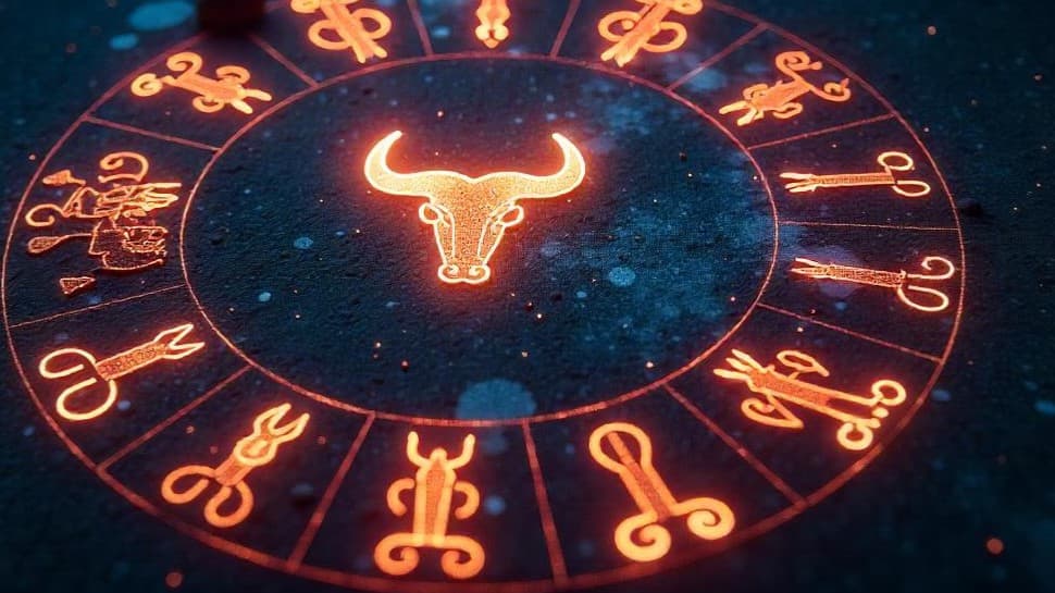 Top 10 Astrologers in Bangalore : Acharya Indravarman & Other Top Astrologers for 2025 Top 10 Astrologers in Bangalore : Acharya Indravarman & Other Top Astrologers for 2025