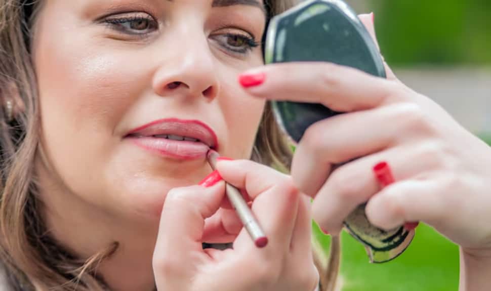 The Ultimate Guide to the Best Lip Liners for a Perfect Pout