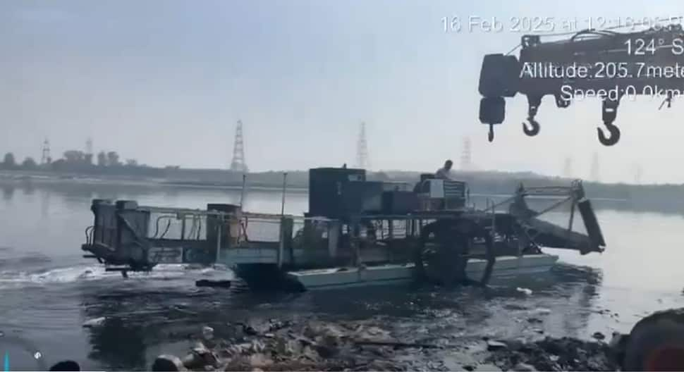 BJP Shares Clip Of Yamuna Cleaning Using Machines; AAP Reminds Of Caretaker CM