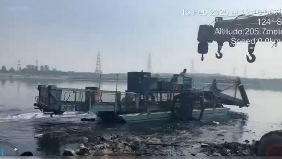 BJP Shares Clip Of Yamuna Cleaning Using Machines; AAP Reminds Of 'Caretaker CM'