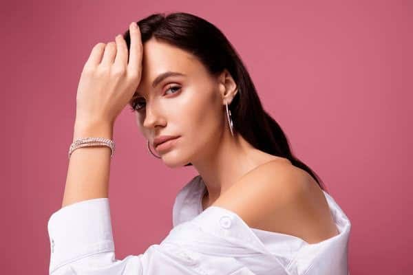 Exploring the Versatility and Elegance of Women's Bracelets