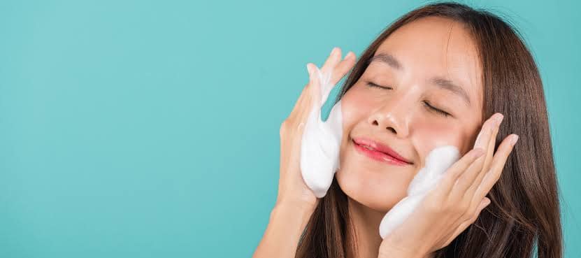 Essential Guide to Face Wash: Benefits, Types, and Choosing the Right One for Your Skin