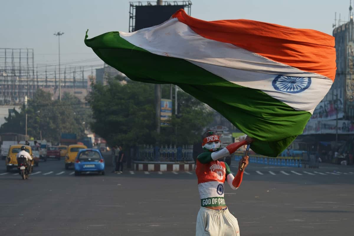 2. A Sachin Tendulkar Superfan 2. A Sachin Tendulkar Superfan