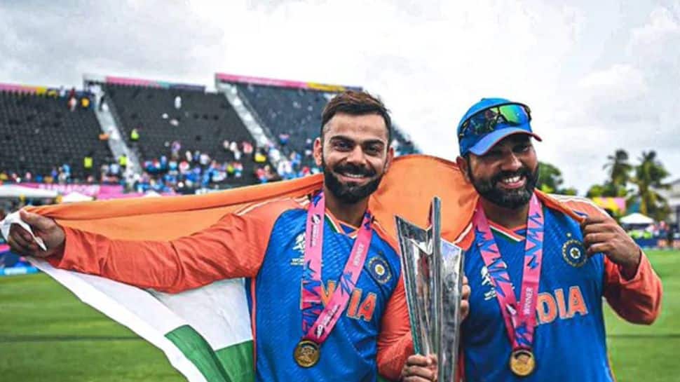 ‘Let Them Decide’: Sarfaraz Ahmed Comments On Virat Kohli and Rohit Sharma's Future ‘Let Them Decide’: Sarfaraz Ahmed Comments On Virat Kohli and Rohit Sharma's Future