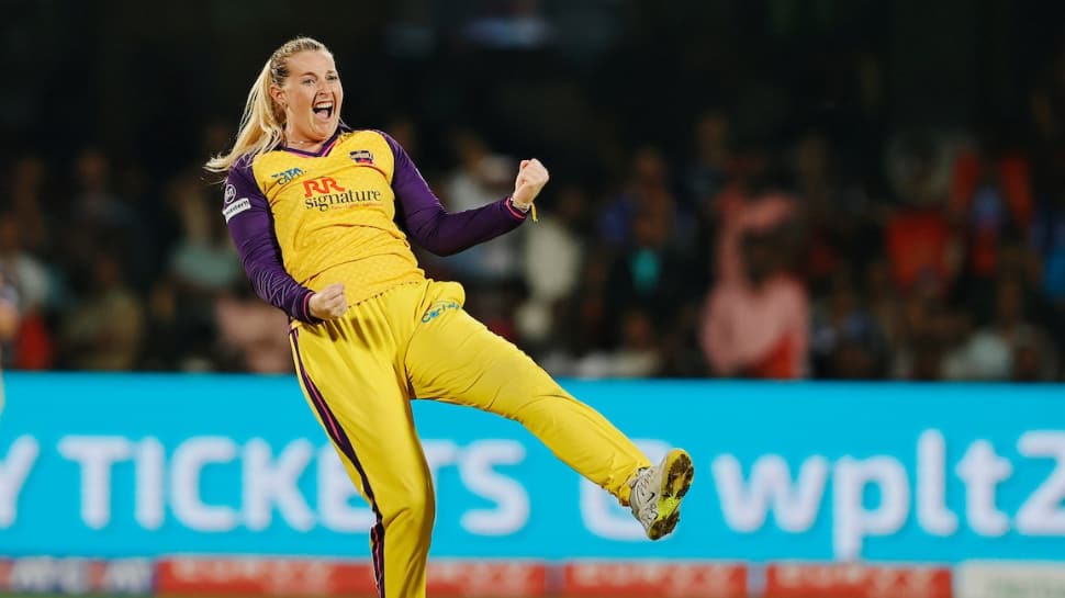 WPL 2025: Sophie Ecclestone Stars as UP Warriorz Beat RCB In First-Ever Super Over