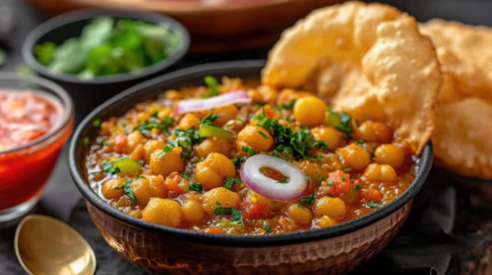 Chana Masala with Puri Chana Masala with Puri