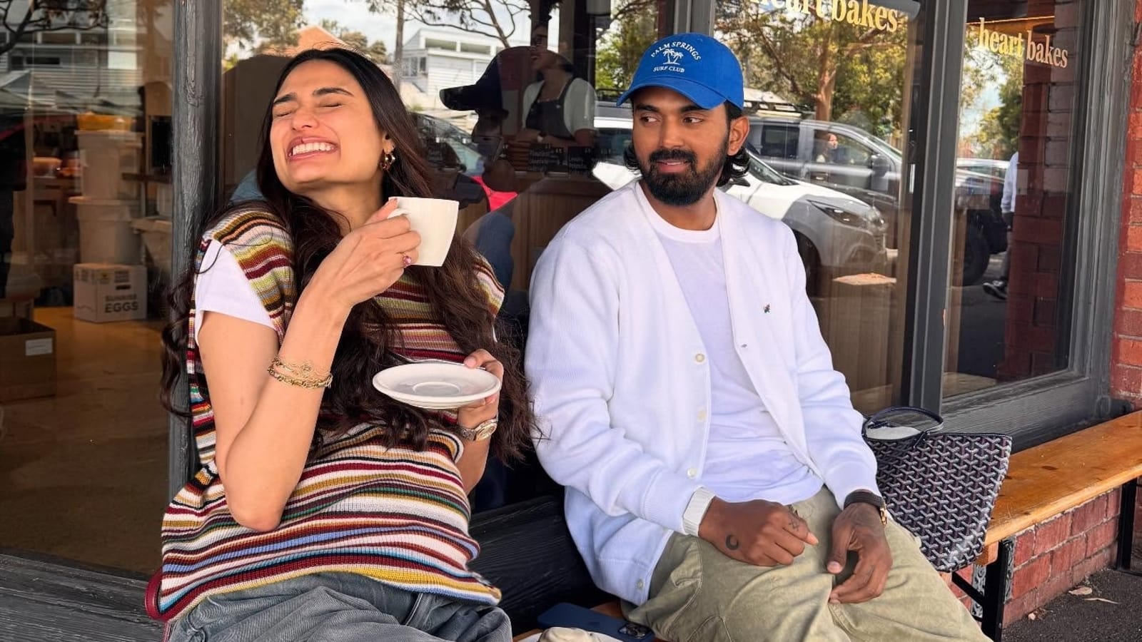4. Athiya Becomes Rahul’s Biggest Cheerleader 4. Athiya Becomes Rahul’s Biggest Cheerleader