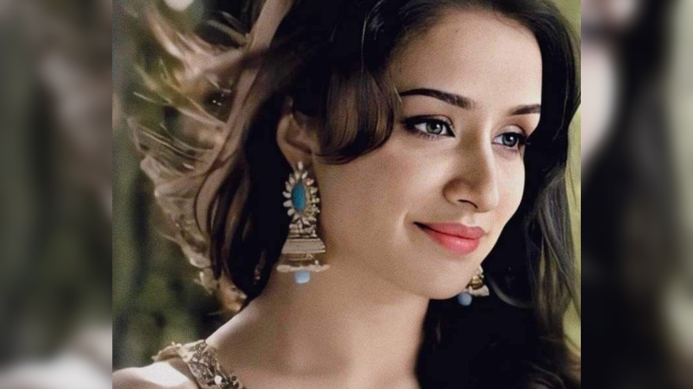 “Main tumse sirf itna chahti hoon, jitna tum de sakte ho…” – Aashiqui 2