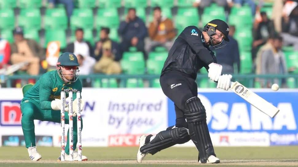 SA vs NZ Semifinals CT ODI Semis Dream11 Team Prediction, Match Preview, Fantasy Cricket Hints: Captain, Probable Playing 11s, Team News; Injury Updates For Today’s South Africa vs New Zealand Semifinals, Lahore, 2.30 PM IST, March 05